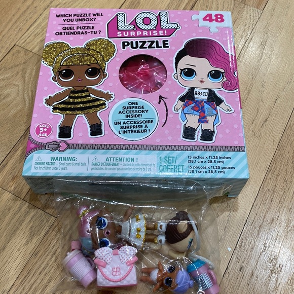LOL puzzle 48 piece and a few figurines - Picture 1 of 2